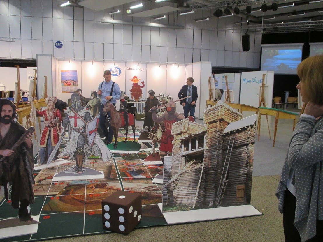 You are currently viewing Parodoje “Mokykla 2014”