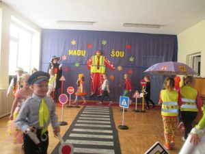 Read more about the article Madų šou