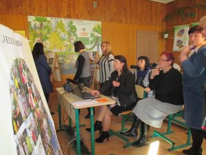 Read more about the article Pristatyti sėkmingai įgyvendinti projektai Radviliškio rajono švietimų įstaigų Projektų mugėje