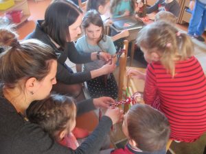 Read more about the article Jorio mama vedė edukacinę veiklą “Nykštukų” grupėje