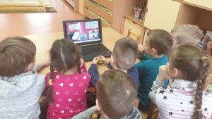 Read more about the article Mokomės internete elgtis saugiai