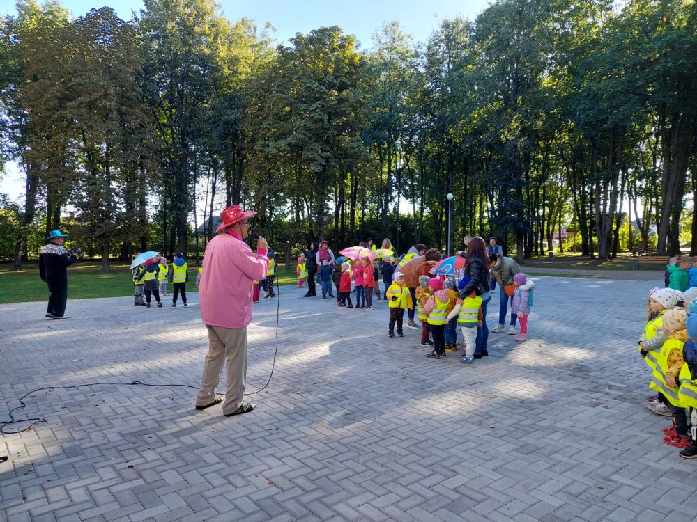You are currently viewing Ugdytinių pramoga Šeduvos parke