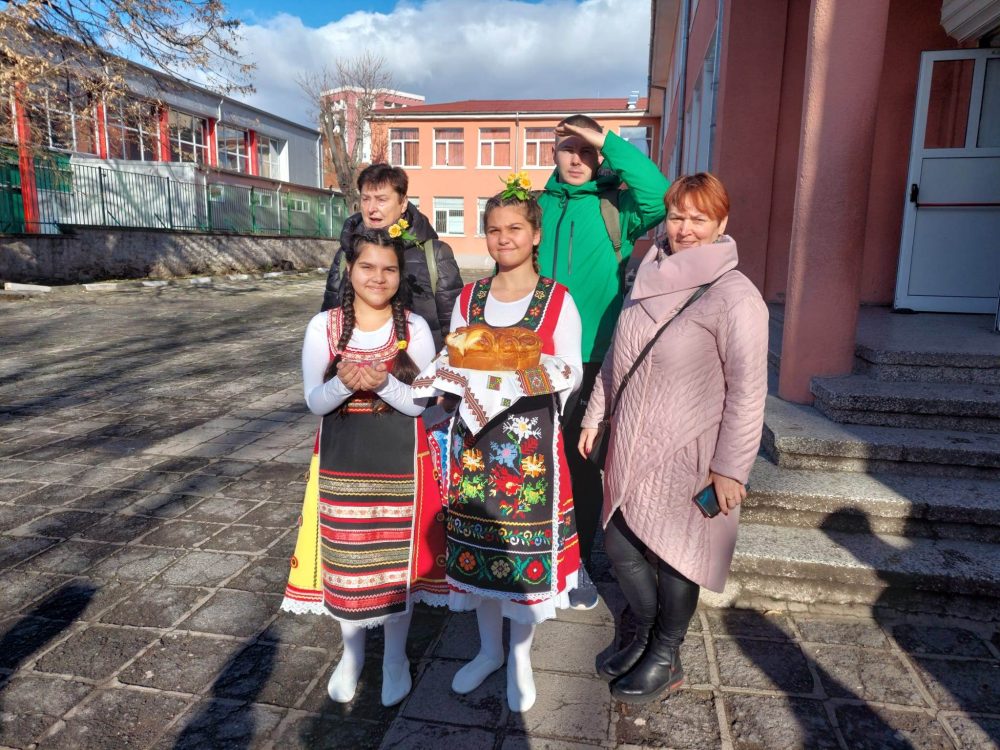 You are currently viewing ERASMUS+ projektas “Ensemble nous dessinons notre avenir ” („Kartu mes kuriame ateitį“)