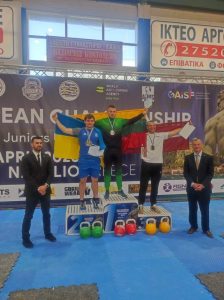 Read more about the article Europos svarsčių kilnojimo čempionate –  Juliaus Opto pasaulio rekordas
