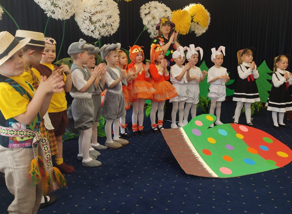You are currently viewing Teatro festivalis ,,Kur takelis pasuka, rasi savo pasaką”